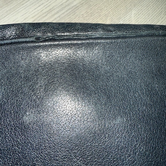 Yves Saint Laurent Black Leather Camera Bag Authentic - Picture 2 of 6